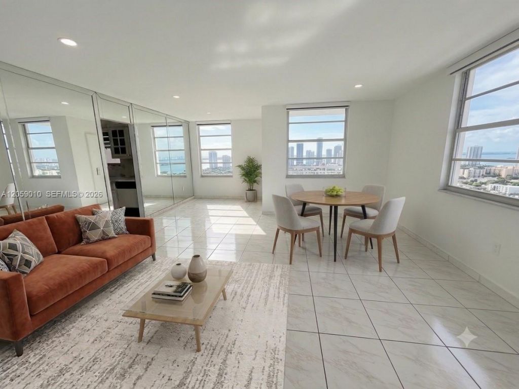 1351 NE Miami Gardens Dr, Unit 1215E, Miami, FL 33179 Photo