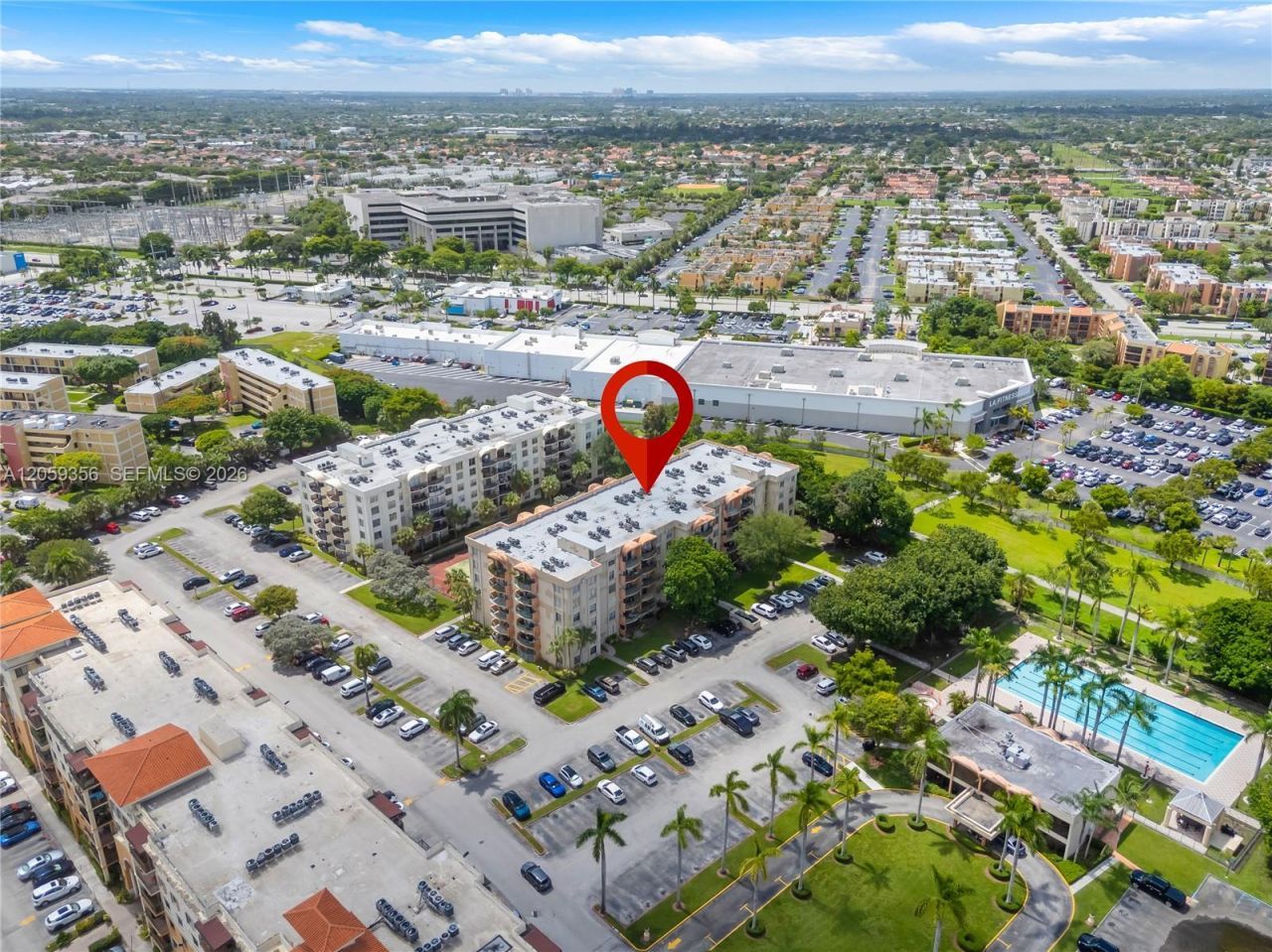 9320 Fontainebleau Blvd, Unit 214, Miami, FL 33172 Photo