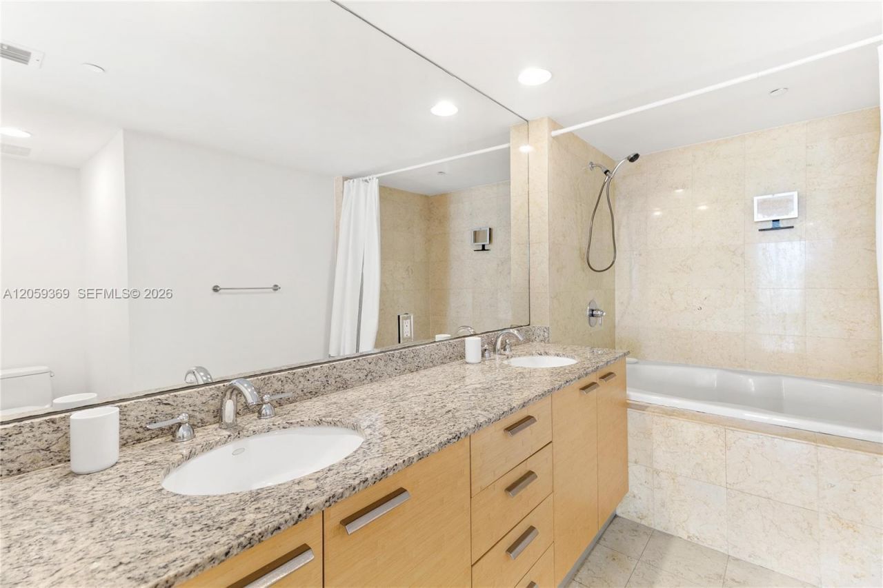 1800 S Ocean Dr , Unit 3008, Hallandale Beach, FL 33009 Photo