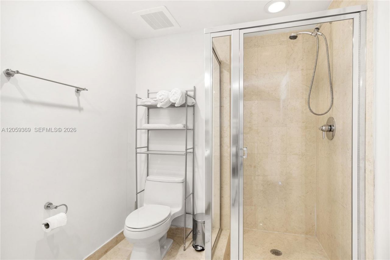 1800 S Ocean Dr , Unit 3008, Hallandale Beach, FL 33009 Photo