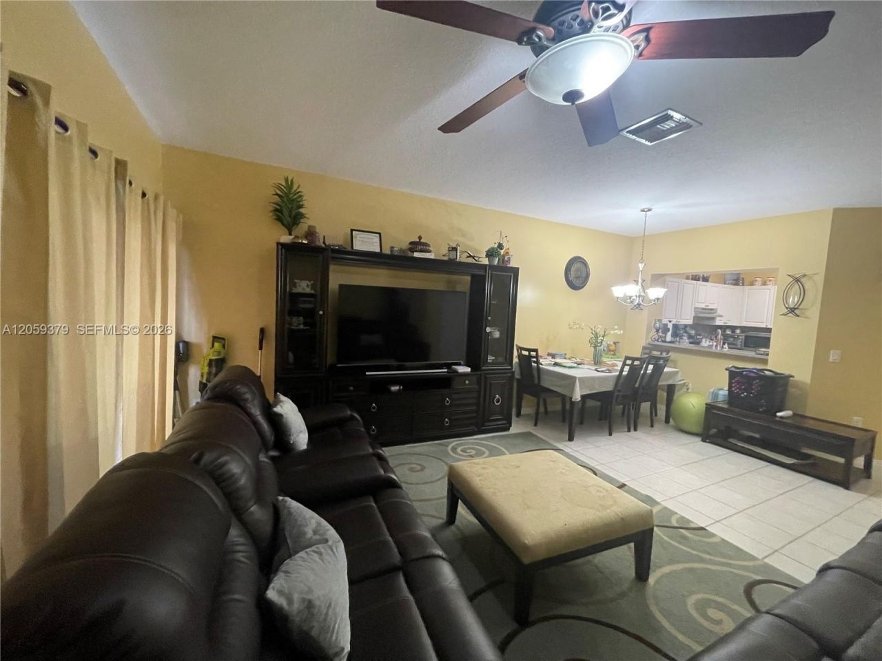 904 NW 100th Ave, Pembroke Pines, FL 33024 Photo