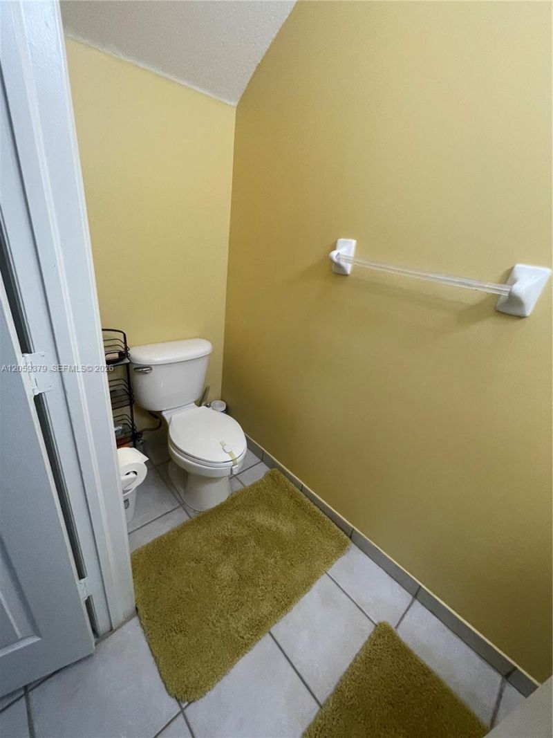 904 NW 100th Ave, Pembroke Pines, FL 33024 Photo