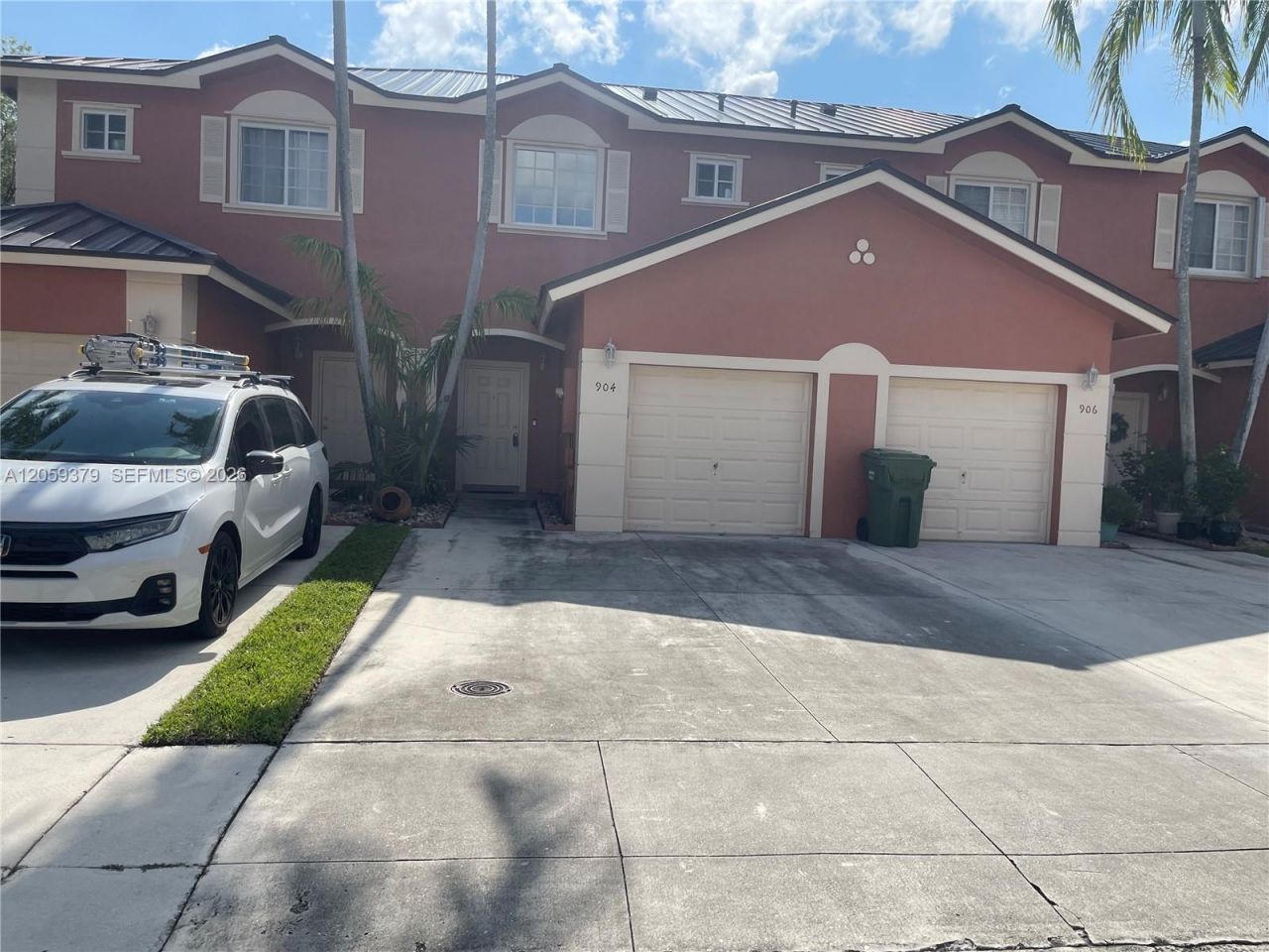 904 NW 100th Ave, Pembroke Pines, FL 33024 Photo