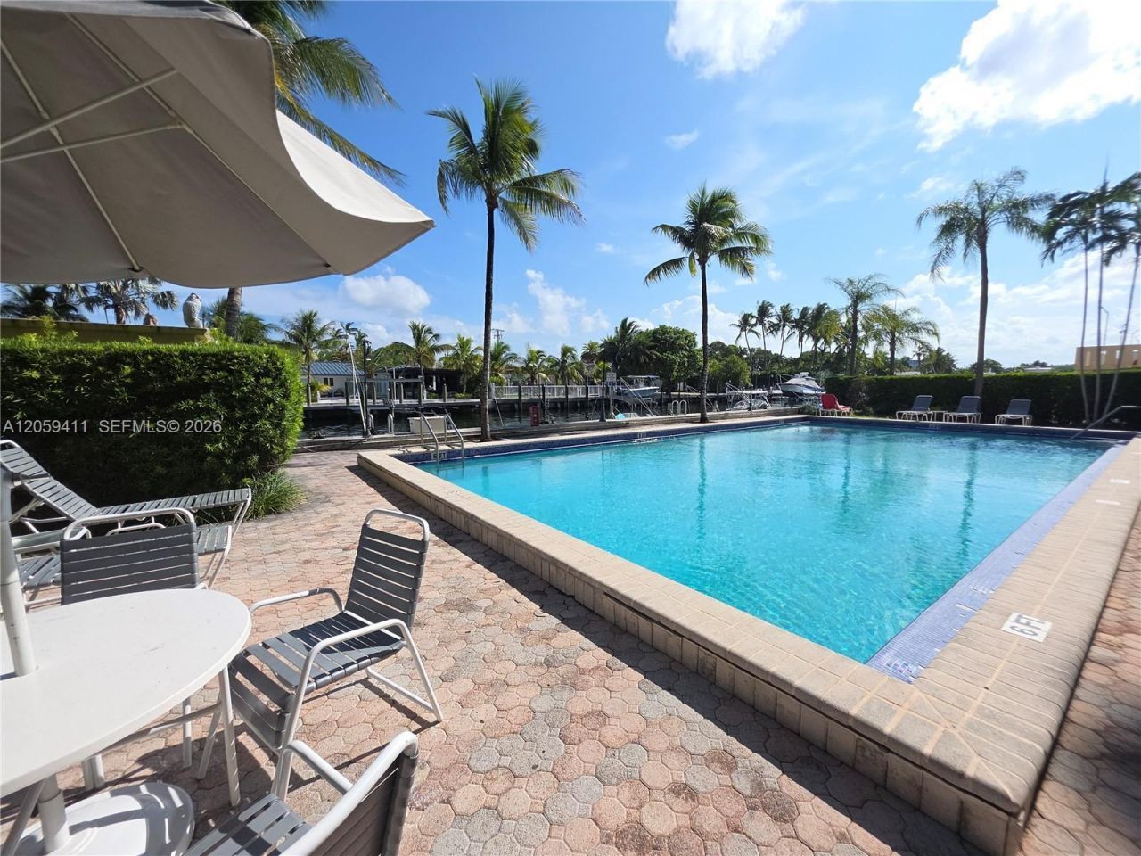 2350 NE 135th St, Unit 602, North Miami, FL 33181 Photo