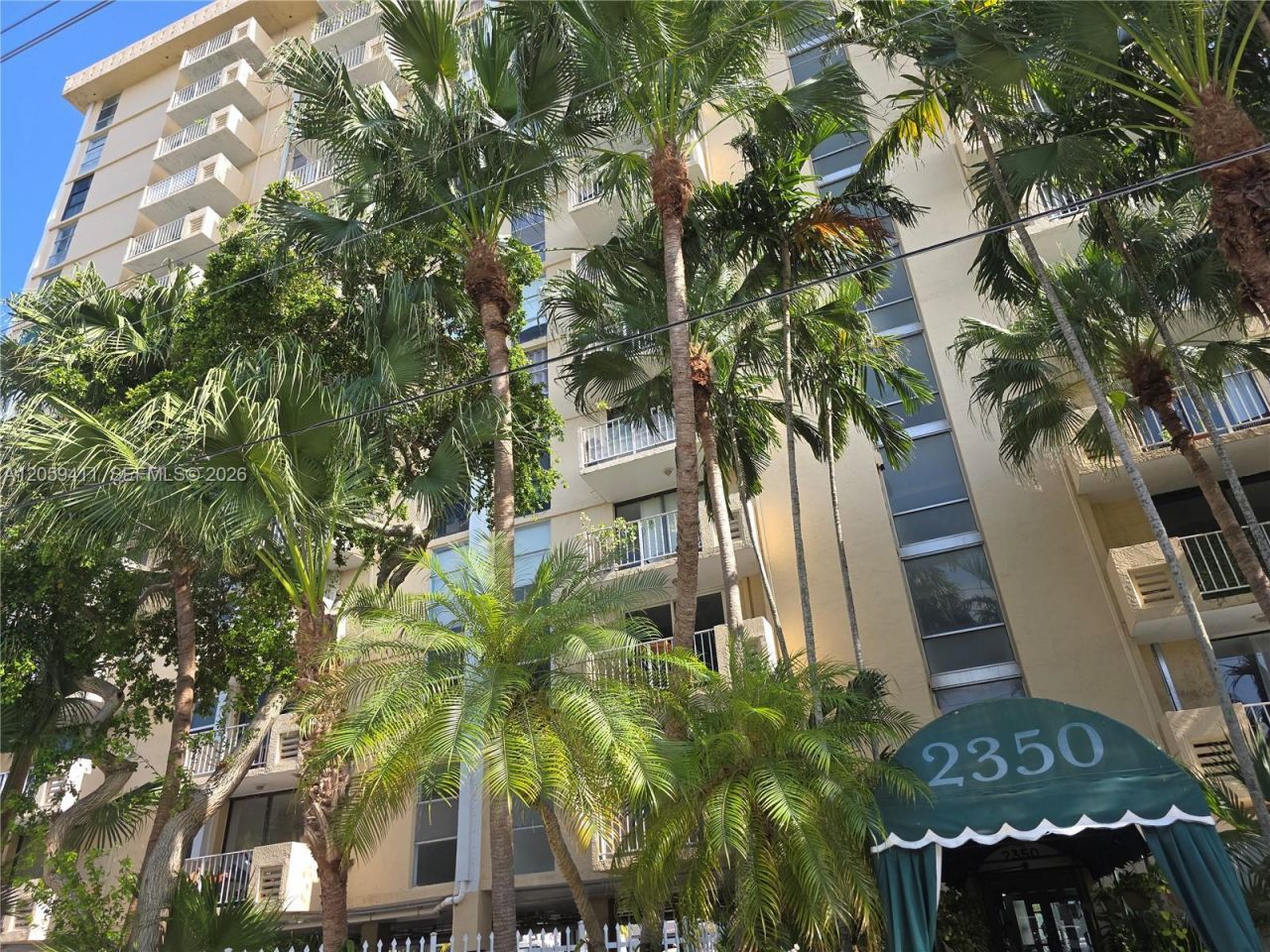 2350 NE 135th St, Unit 602, North Miami, FL 33181 Photo