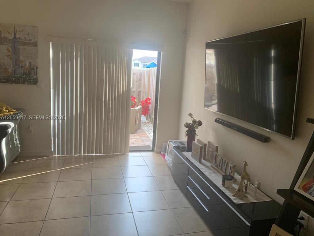 15050 SW 116th St, Miami, FL 33196 Photo