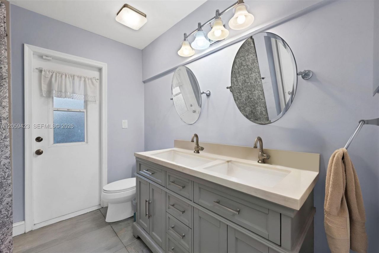 8622 NW 49th Dr, Coral Springs, FL 33067 Photo