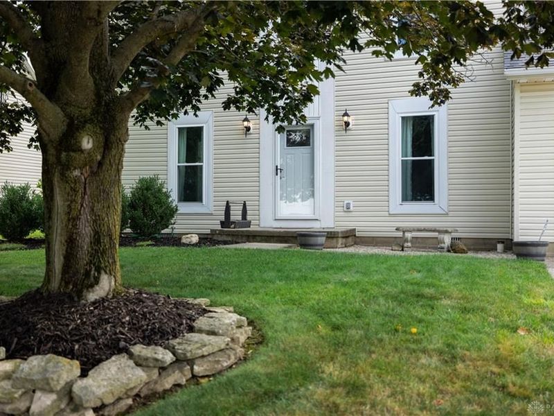 2748 Conestoga Street, Springfield, OH 45503 Photo 2