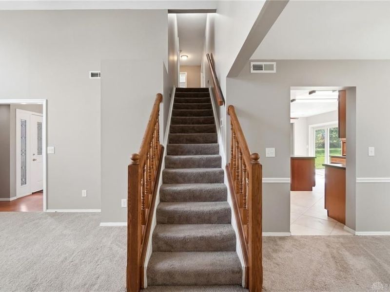 6810 Casa Grande Court, Huber Heights, OH 45424 Photo 3