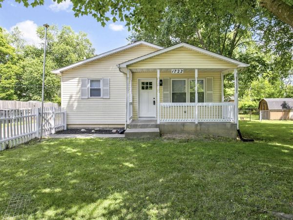 1722 Fremont Street, South Bend, IN 46628