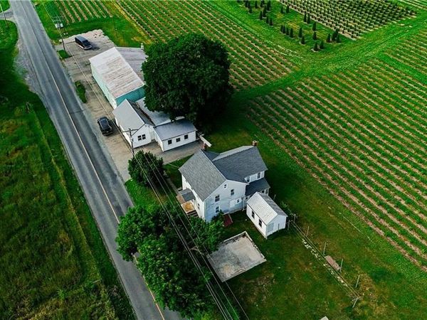 868 CATAWISSA ROAD , TAMAQUA, PA 18252