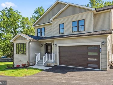 24029 NEW MOUNTAIN ROAD , ALDIE, VA 20105
