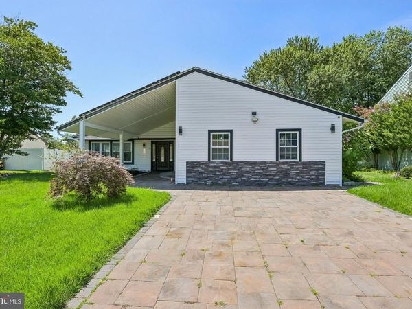 132 ARBOR MEADOW DRIVE , SICKLERVILLE, NJ 08081