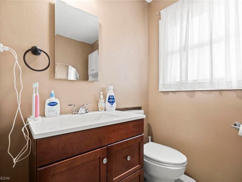 2920 Brookview Boulevard, Cleveland, OH 44134 Photo 22