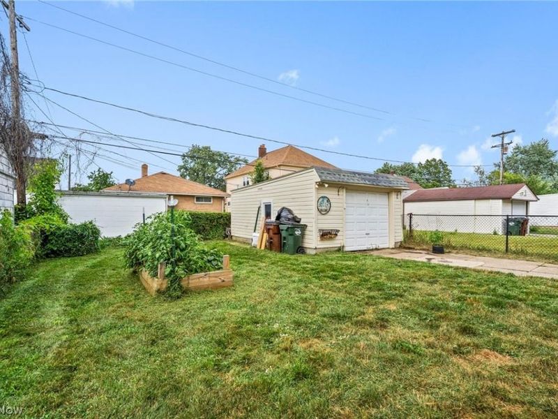 2920 Brookview Boulevard, Cleveland, OH 44134 Photo 28