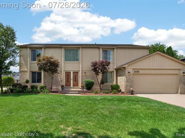 5133 Allison Drive , Troy, MI 48085