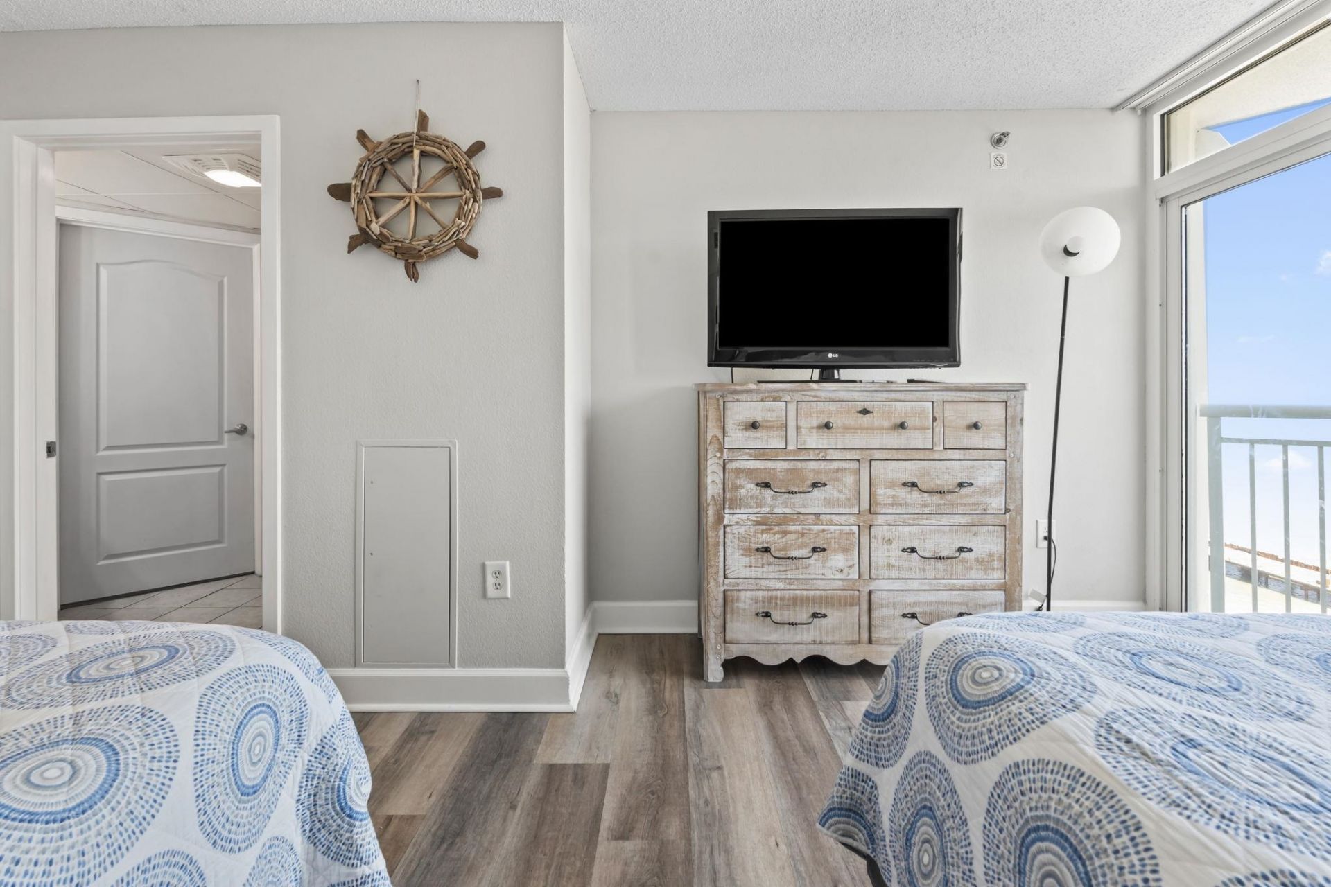 2504 N Ocean Blvd.  Photo 11