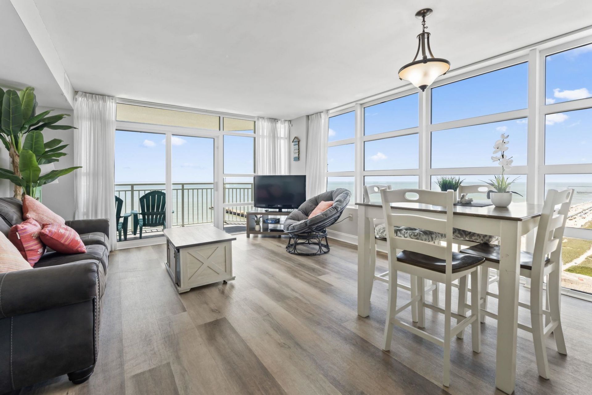 2504 N Ocean Blvd.  Photo 19