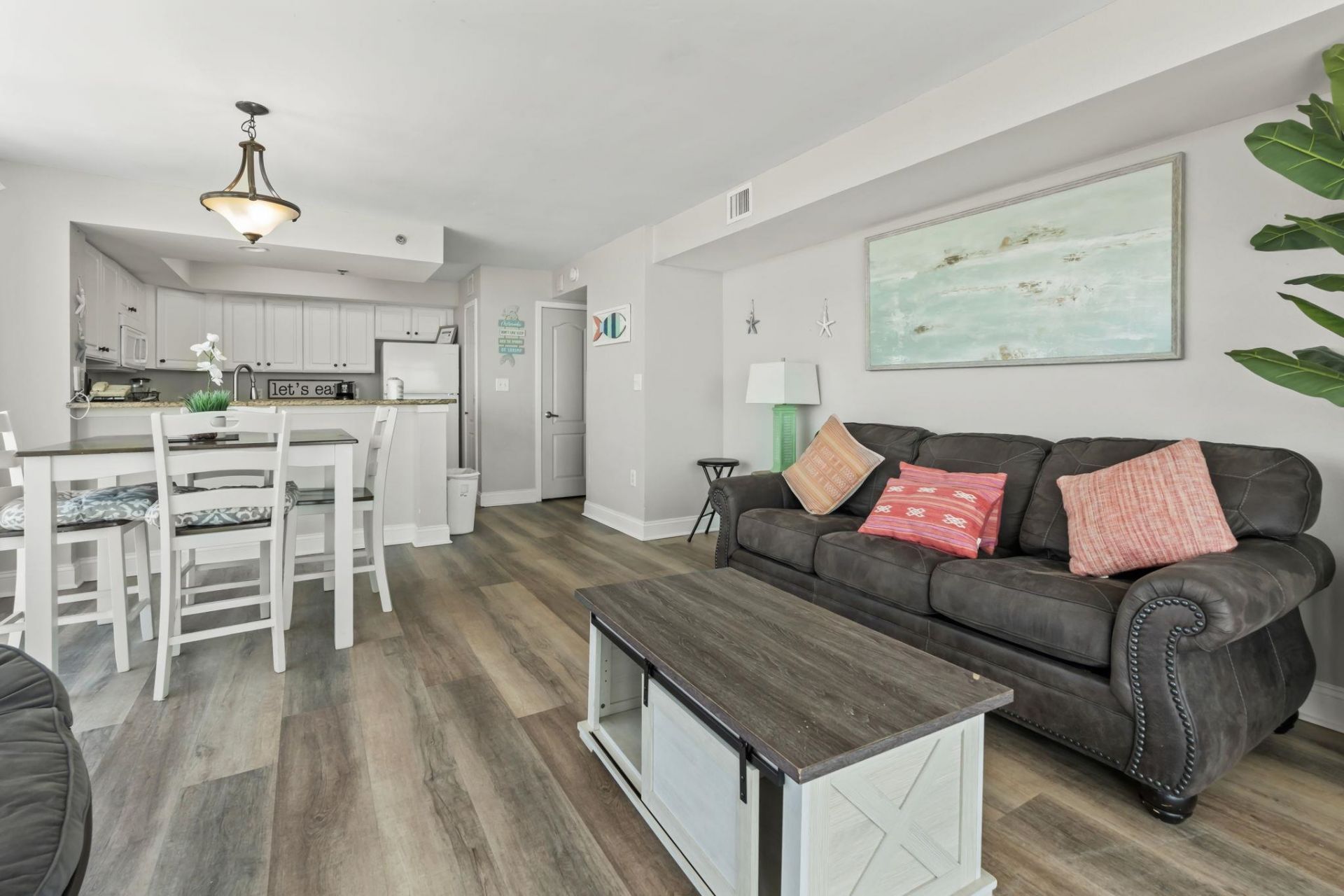 2504 N Ocean Blvd.  Photo 25