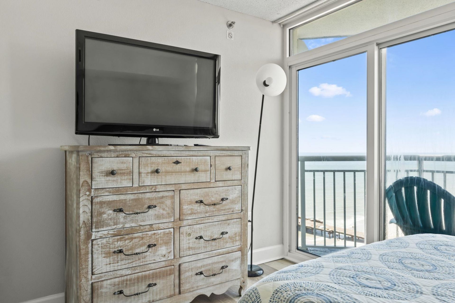 2504 N Ocean Blvd.  Photo 31
