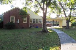 605 N Fraser St. photo 4