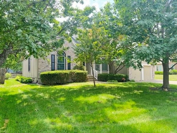 14530 S Greenwood Street, Olathe, KS 66062