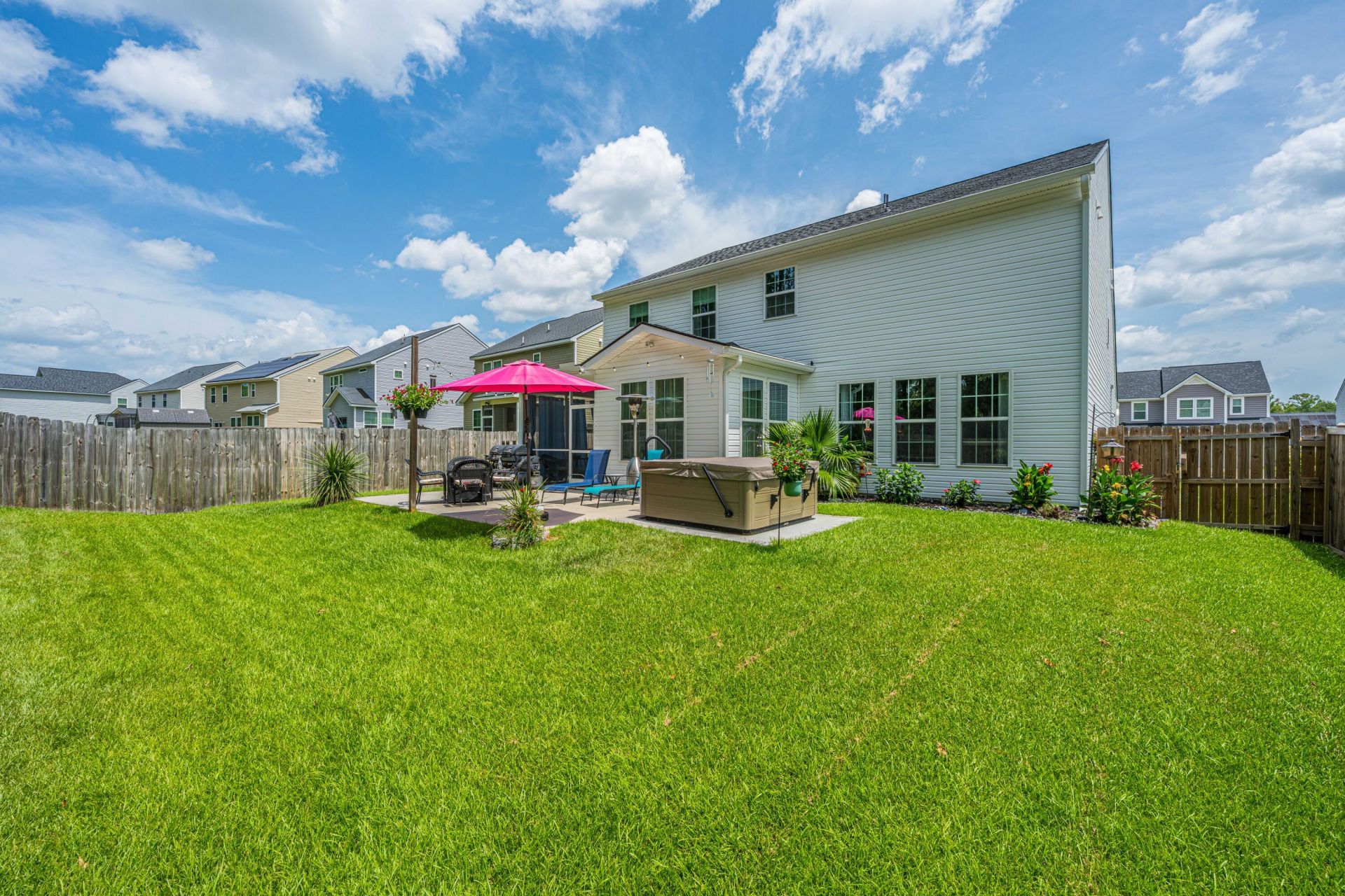 1414 Hermitage Lane Photo 36