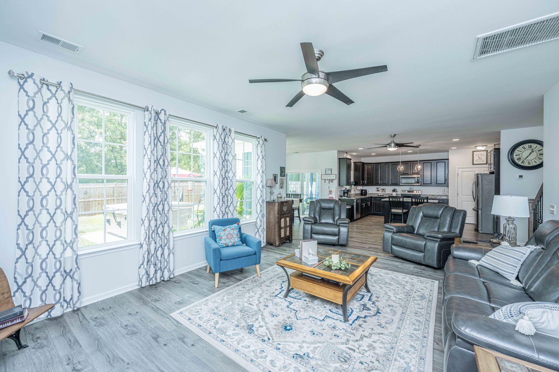 1414 Hermitage Lane Photo 4