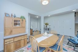 1414 Hermitage Lane photo 4