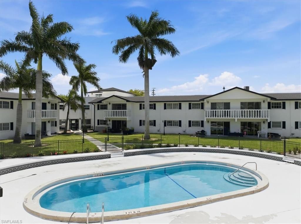 3704 Broadway, Unit 214, Fort Myers, FL 33901 Photo