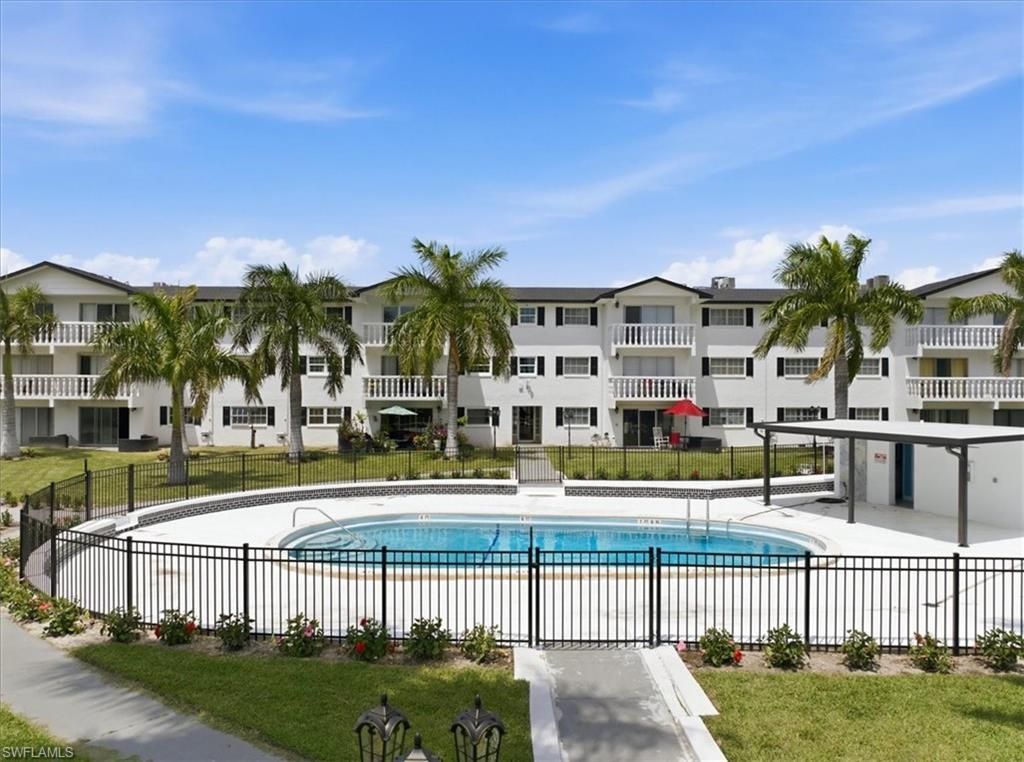 3704 Broadway, Unit 214, Fort Myers, FL 33901 Photo