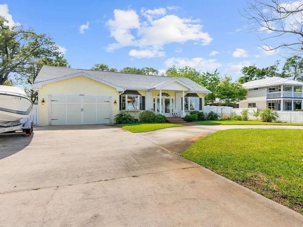 1426 RIVERSIDE DRIVE , DAYTONA BEACH, FL 32117