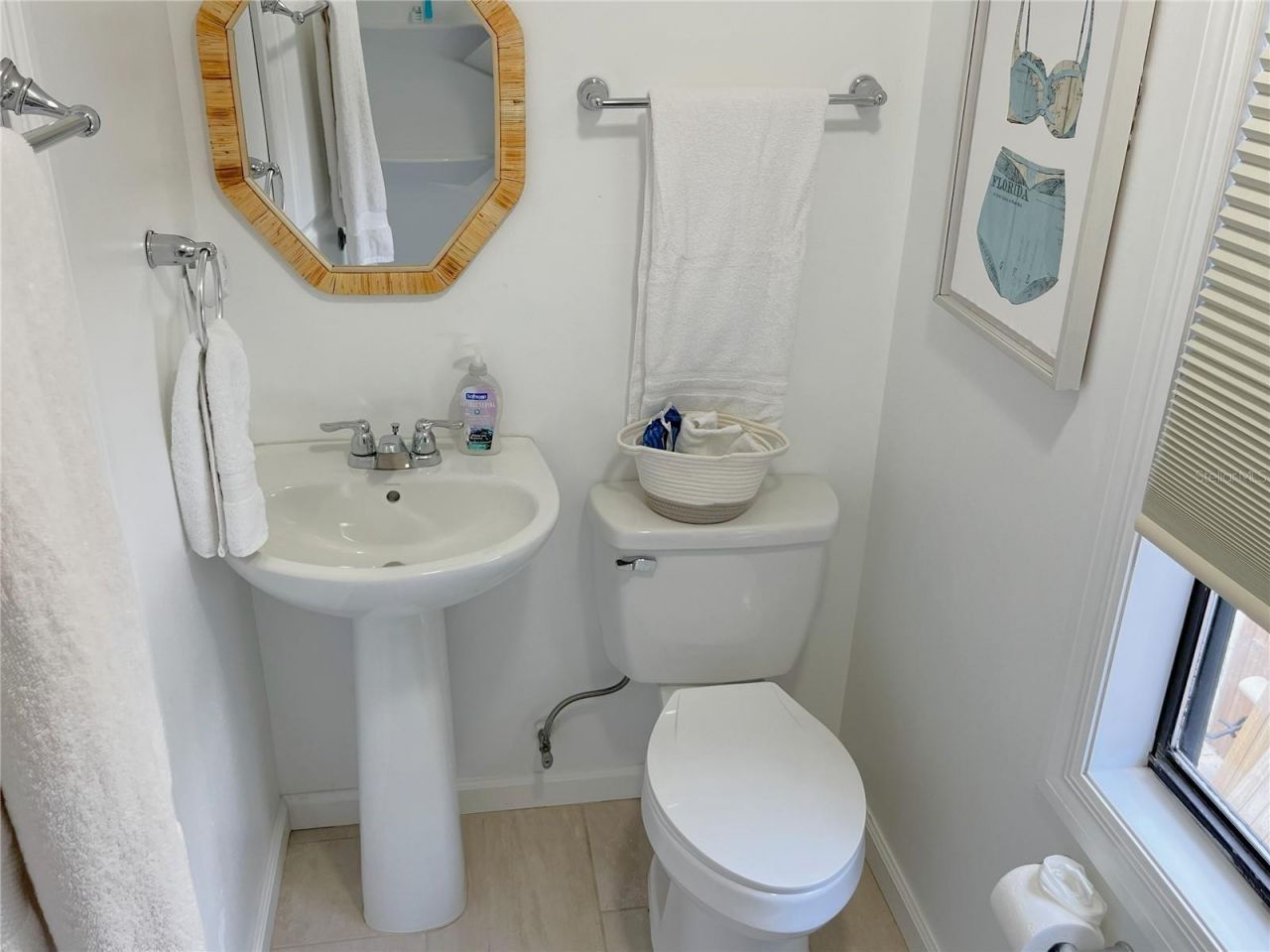 1426 Riverside Drive , Daytona Beach, FL 32117 Photo