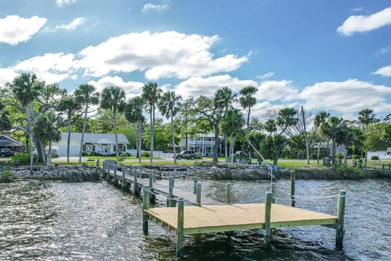 1426 Riverside Drive , Daytona Beach, FL 32117 Photo