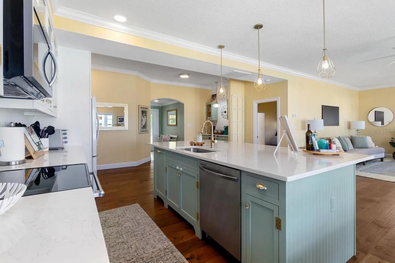 1426 Riverside Drive , Daytona Beach, FL 32117 Photo