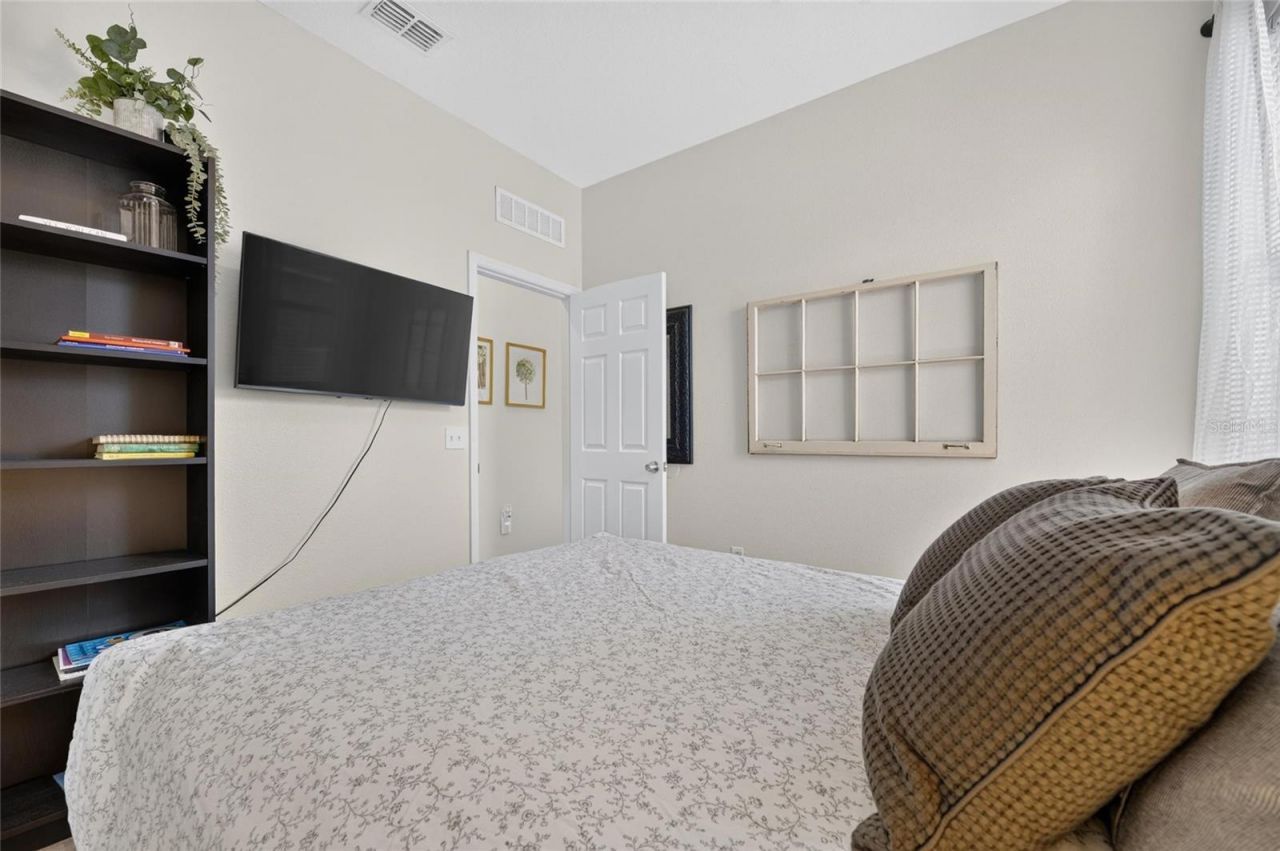 203 Star Shell Drive , Apollo Beach, FL 33572 Photo