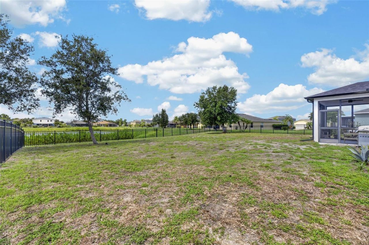 203 Star Shell Drive , Apollo Beach, FL 33572 Photo