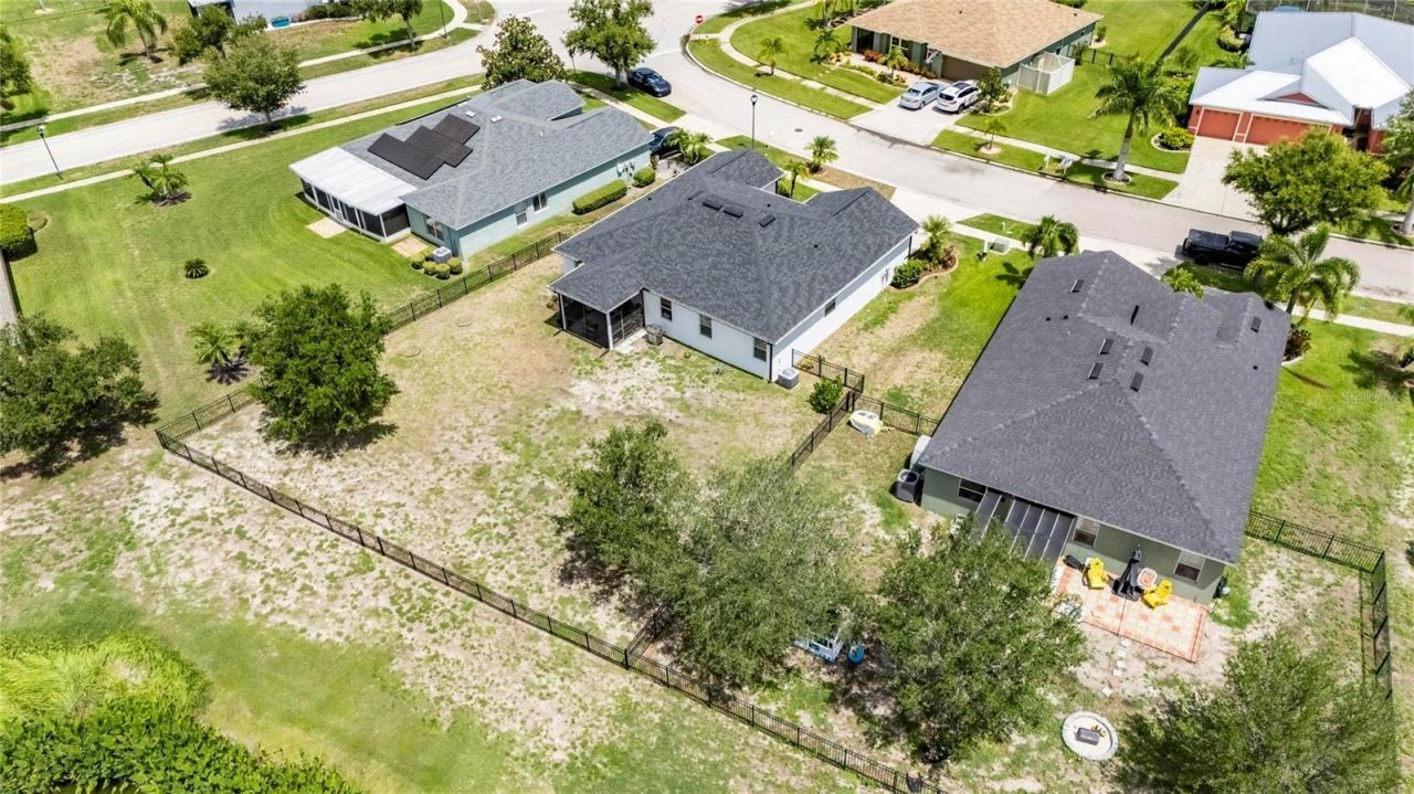 203 Star Shell Drive , Apollo Beach, FL 33572 Photo
