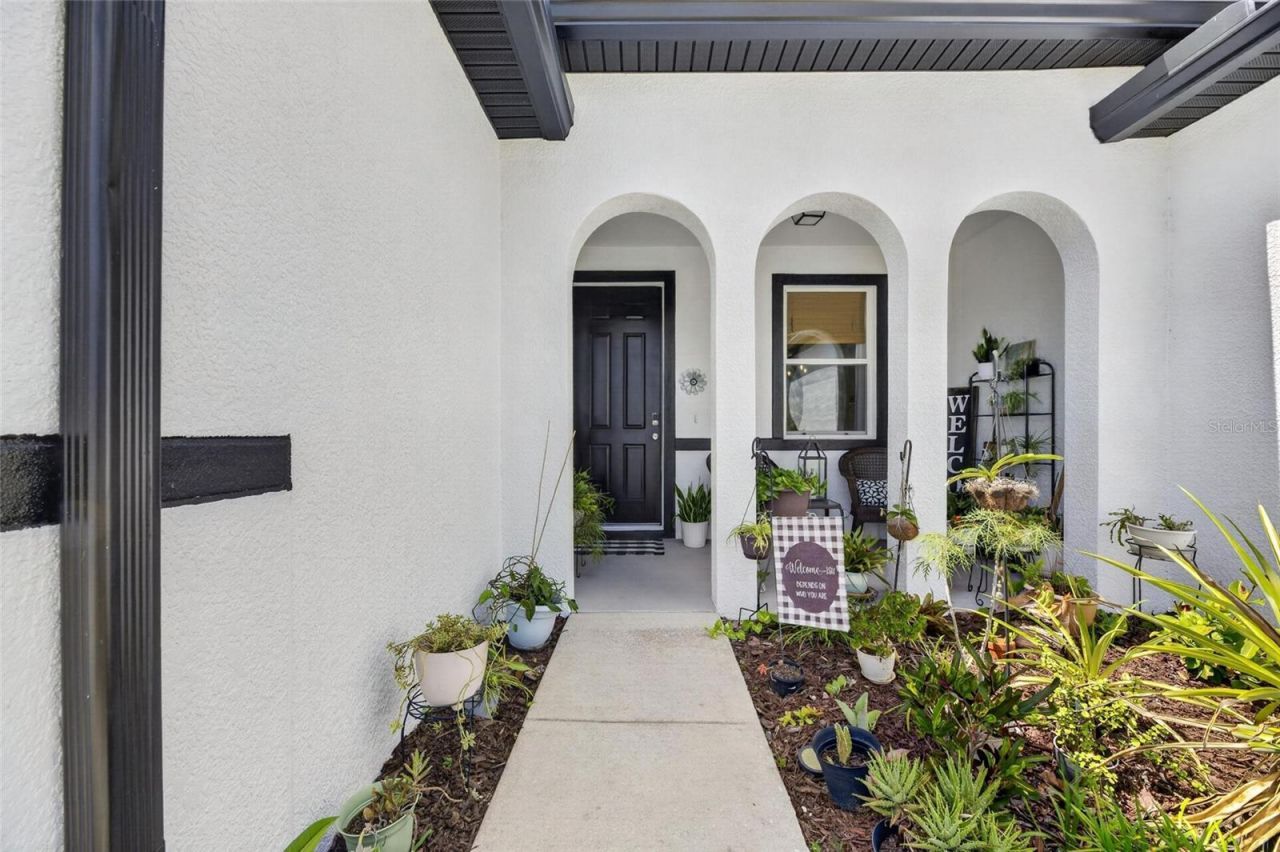 203 Star Shell Drive , Apollo Beach, FL 33572 Photo