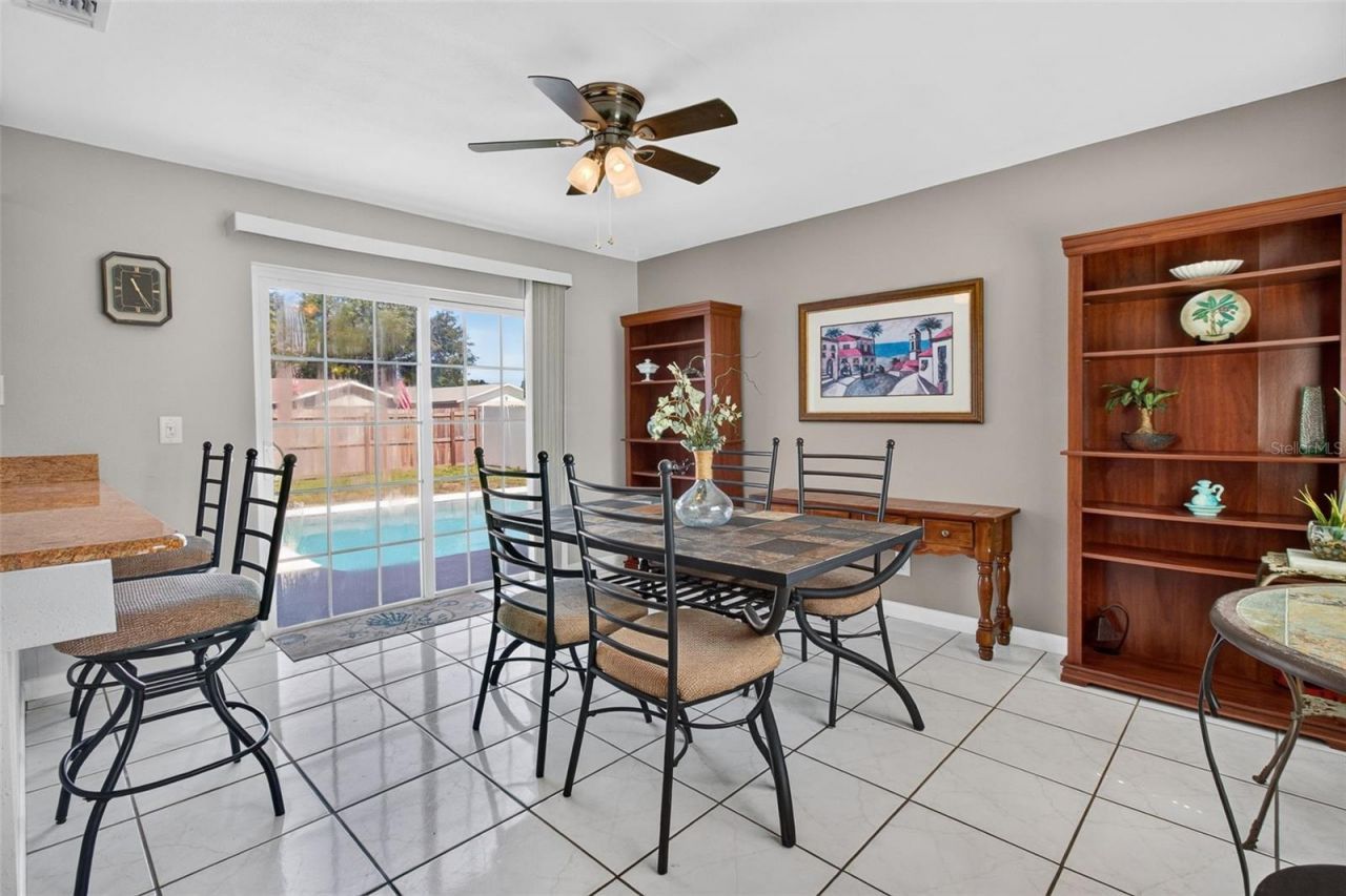 8153 Candlewoode Drive, Largo, FL 33773 Photo