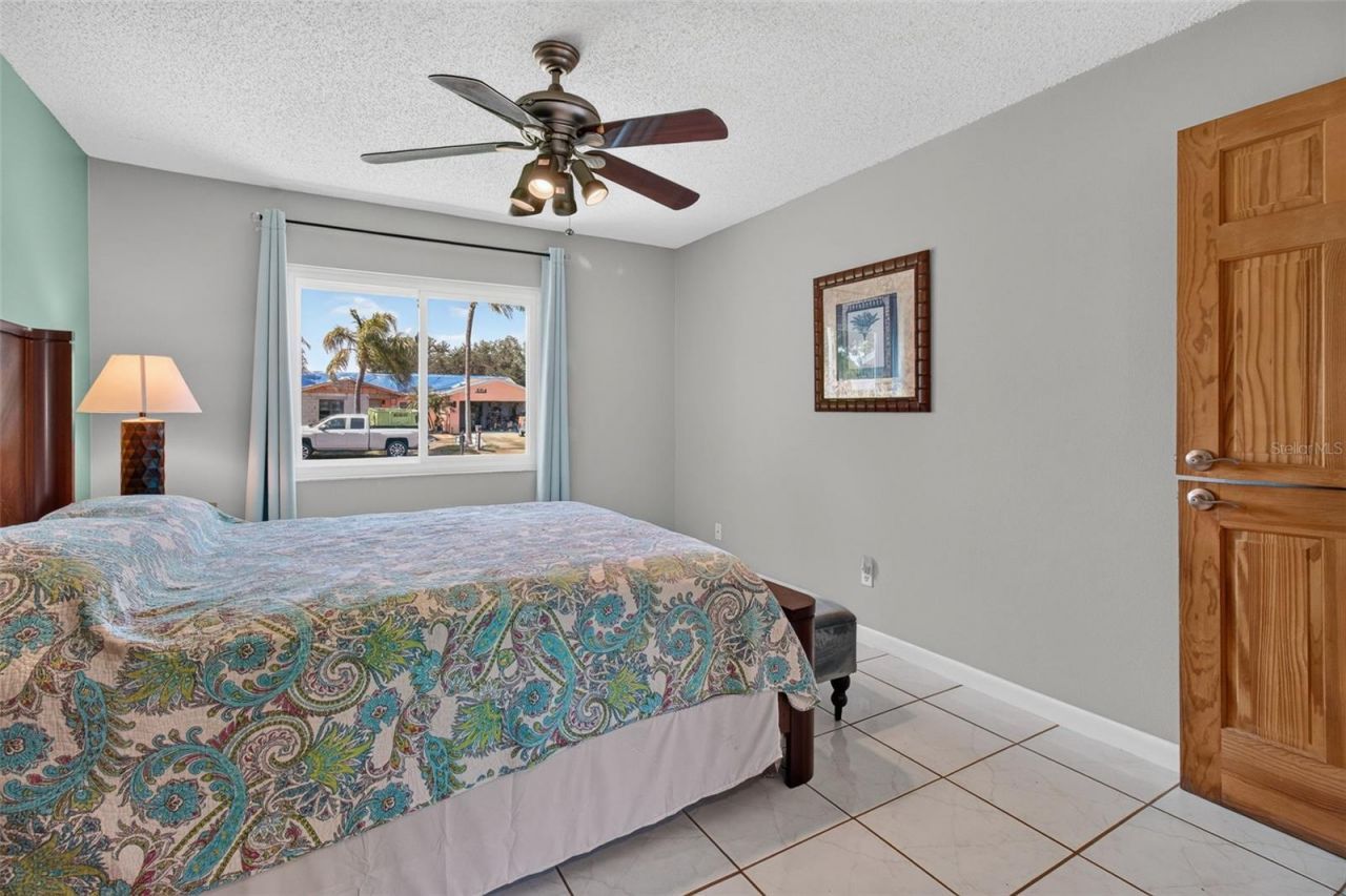 8153 Candlewoode Drive, Largo, FL 33773 Photo