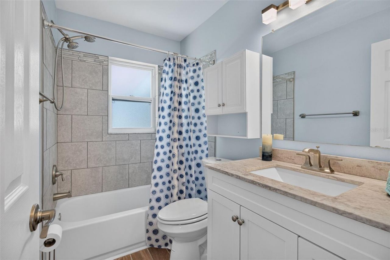 8153 Candlewoode Drive, Largo, FL 33773 Photo