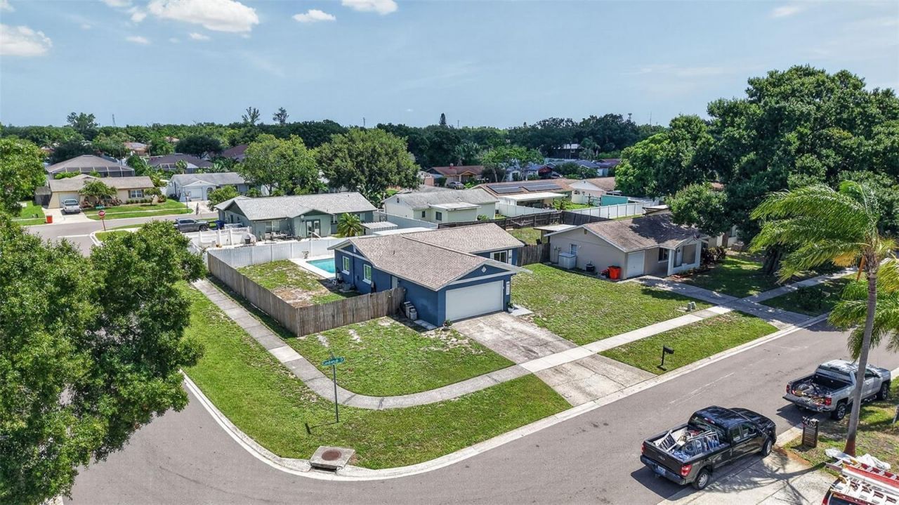 8153 Candlewoode Drive, Largo, FL 33773 Photo