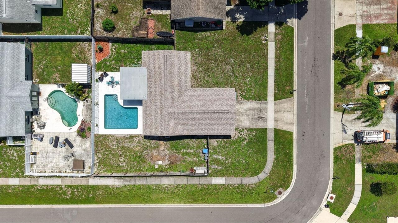 8153 Candlewoode Drive, Largo, FL 33773 Photo