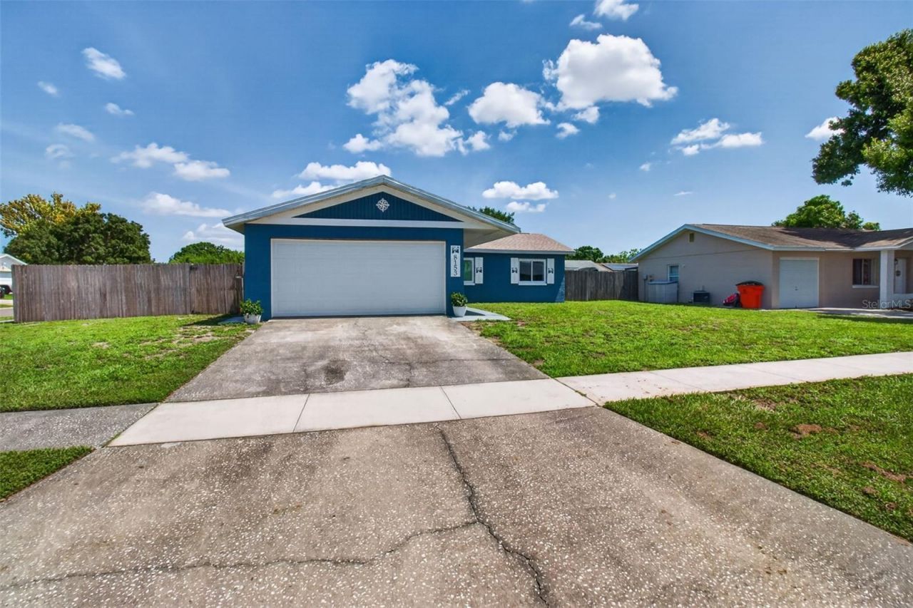 8153 Candlewoode Drive, Largo, FL 33773 Photo