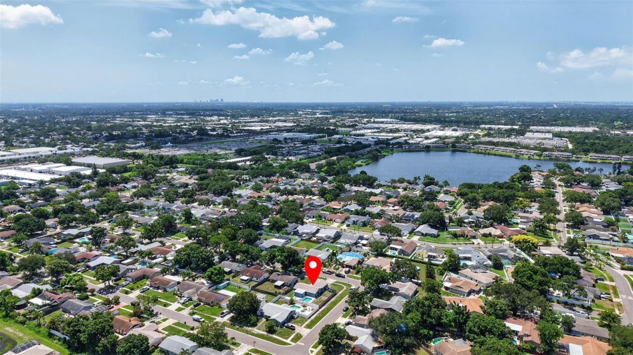 8153 Candlewoode Drive, Largo, FL 33773 Photo