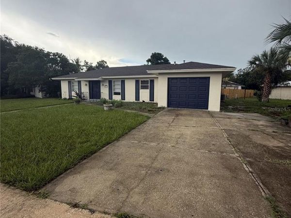 2011 KEYES LANE , DELTONA, FL 32738