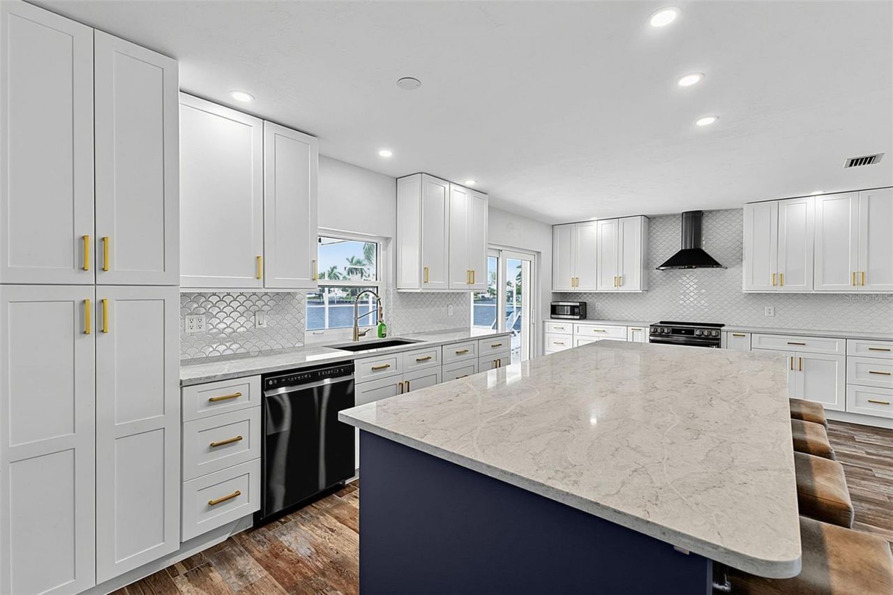 1230 Swan Court, Punta Gorda, FL 33950 Photo