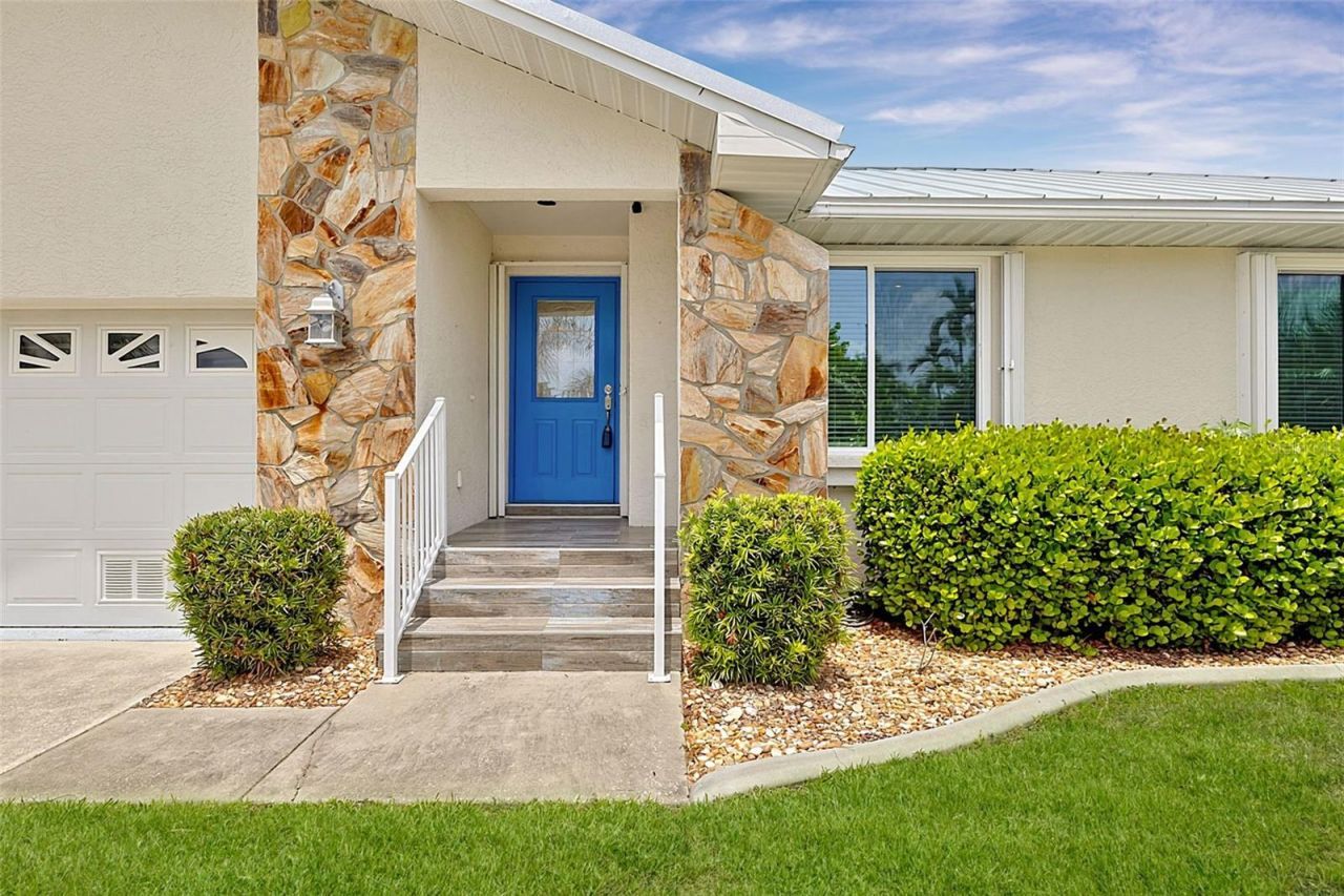 1230 Swan Court, Punta Gorda, FL 33950 Photo