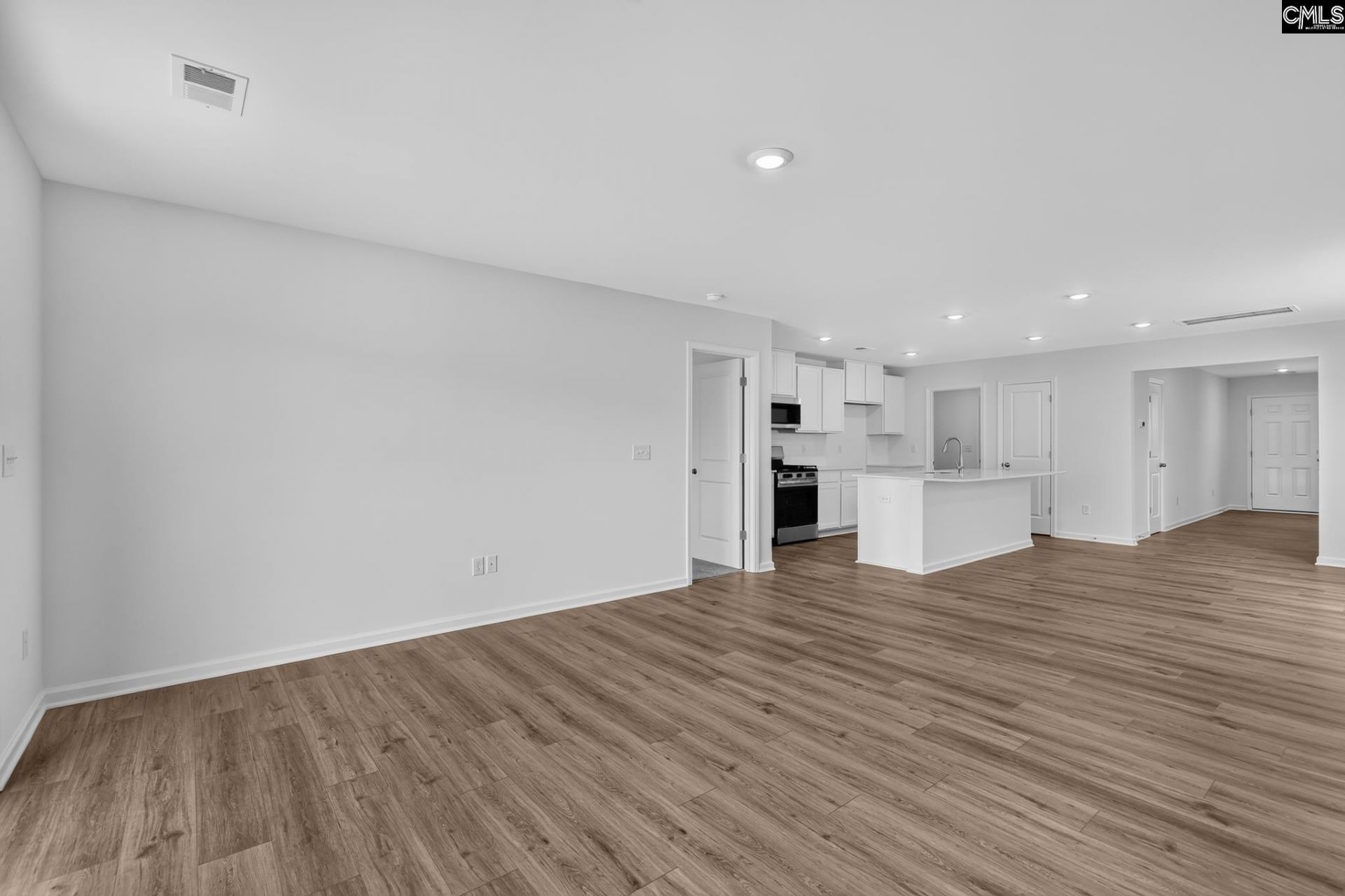 440 Happy Hollow Drive  Photo 10